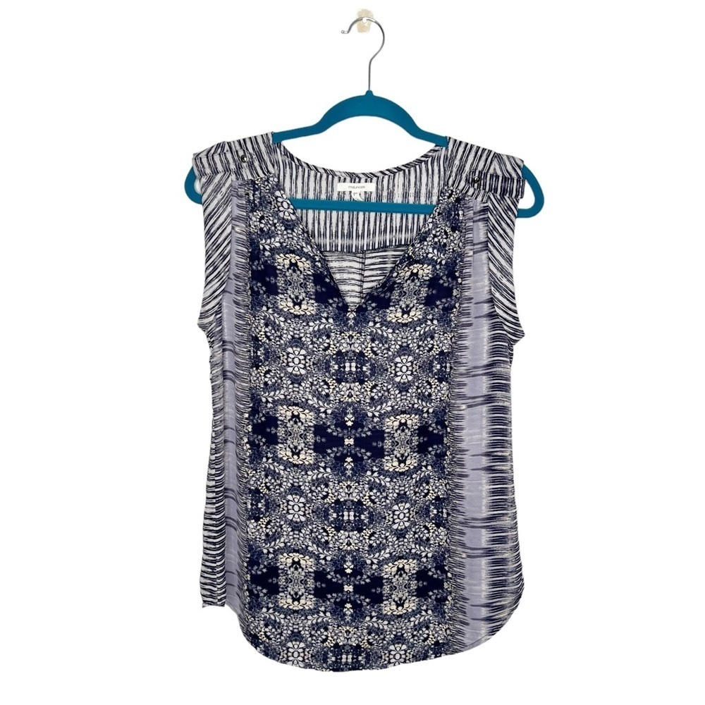 Maurices Epaulet Shoulder Sleeveless V Neck Blue Pattern Blouse
